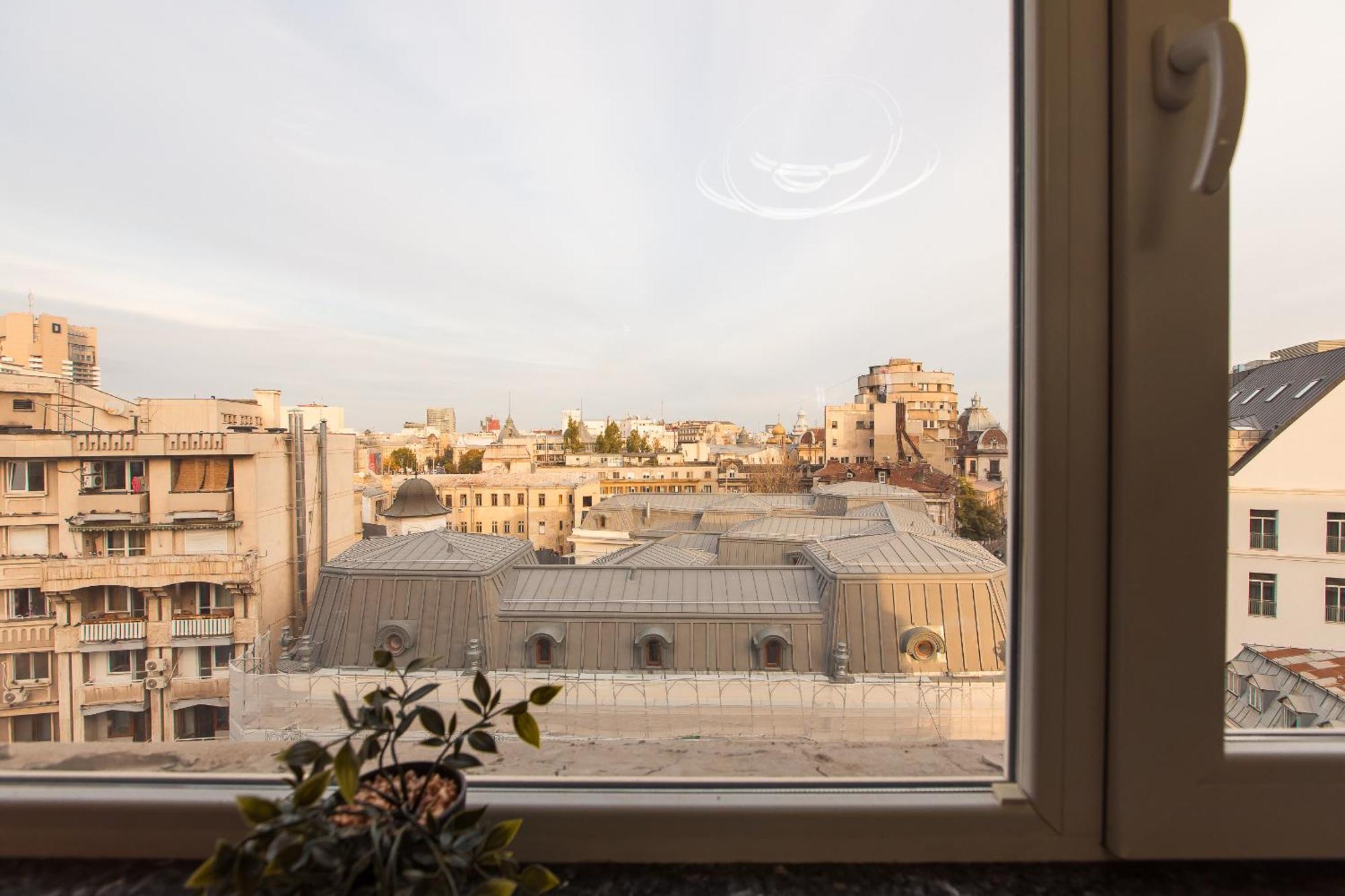 Royalty Apt With City Views On Calea Victoriei Букурещ Екстериор снимка